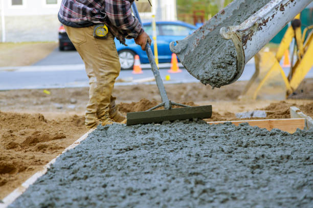 Best Local Concrete Companies  in Forest, VA